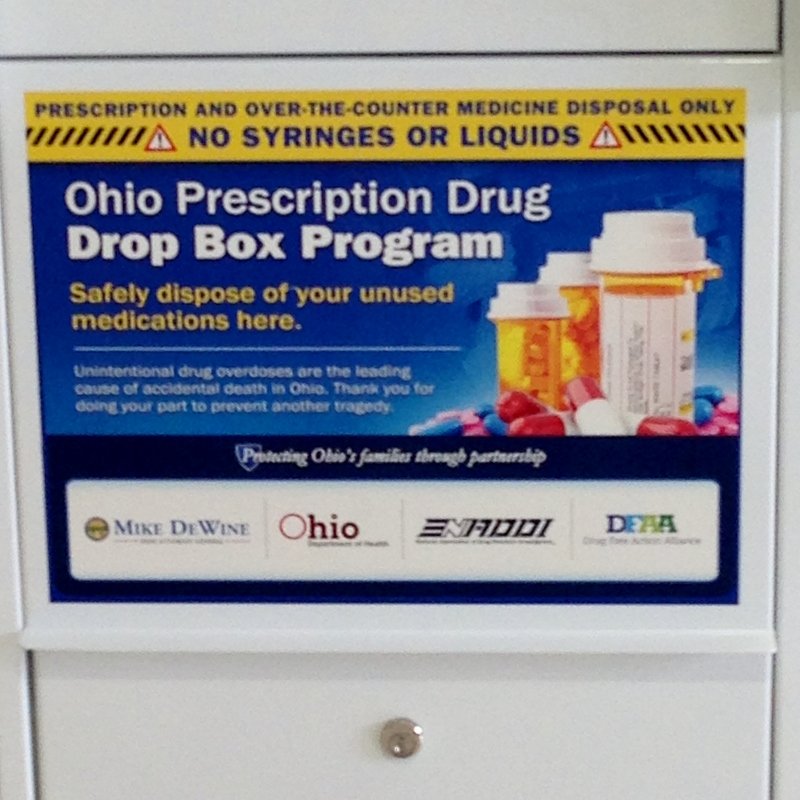 Drug drop box, tighter crop